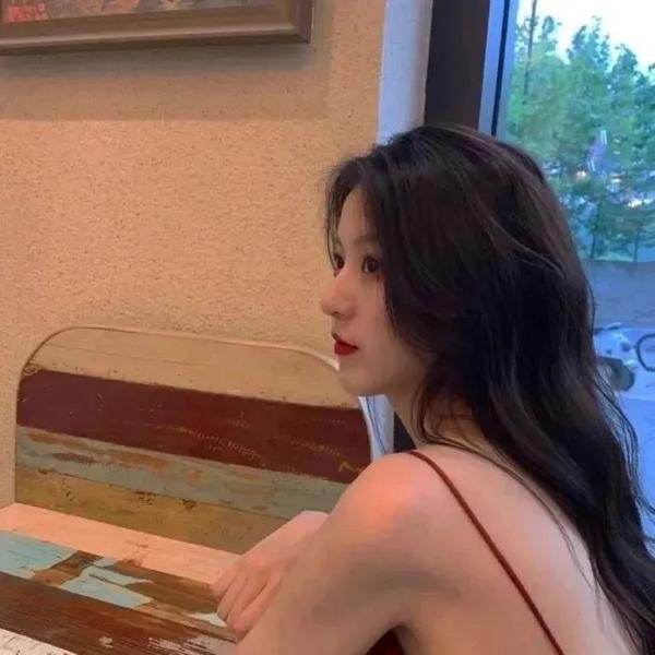 穿回六零我靠媳妇空间逆袭